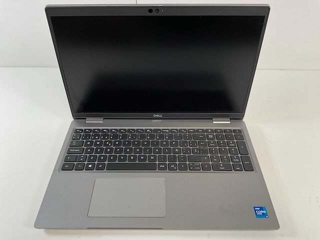 Dell latitude 5520 15.6”, core(tm) i7 11th gen, 16 gb ram, 512 gb nvme laptop - afbeelding 1 van  7