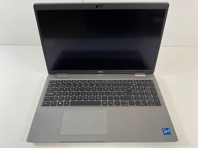 Dell latitude 5520 15.6”, core(tm) i7 11th gen, 16 gb ram, 512 gb nvme laptop - afbeelding 1 van  7