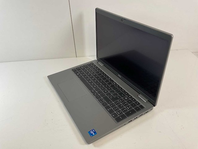 Dell latitude 5520 15.6”, core(tm) i7 11th gen, 16 gb ram, 512 gb nvme laptop - afbeelding 3 van  7