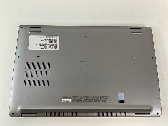 Dell latitude 5520 15.6”, core(tm) i7 11th gen, 16 gb ram, 512 gb nvme laptop - afbeelding 6 van  7