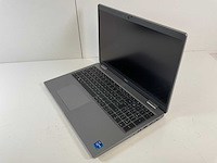 Dell latitude 5520 15.6”, core(tm) i7 11th gen, 16 gb ram, 512 gb nvme laptop - afbeelding 2 van  4