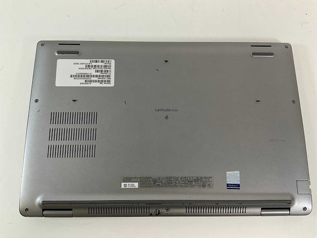 Dell latitude 5520 15.6”, core(tm) i7 11th gen, 16 gb ram, 512 gb nvme laptop - afbeelding 6 van  7