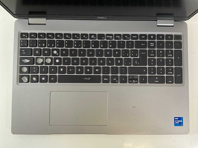 Dell latitude 5520 15.6”, core(tm) i7 11th gen, 16 gb ram, 512 gb nvme laptop - afbeelding 3 van  6
