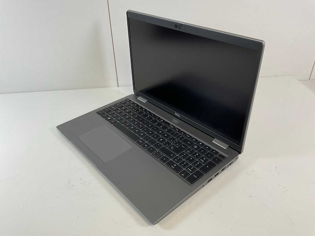 Dell latitude 5520 15.6”, core(tm) i7 11th gen, 16 gb ram, 512 gb nvme laptop - afbeelding 3 van  7