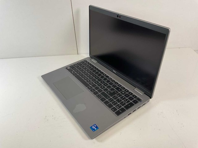Dell latitude 5520 15.6”, core(tm) i7 11th gen, 16 gb ram, 512 gb nvme laptop - afbeelding 3 van  7