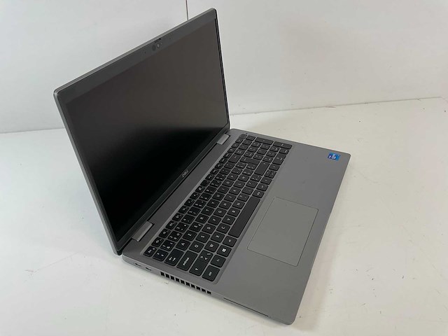Dell latitude 5520 15.6”, core(tm) i7 11th gen, 16 gb ram, 512 gb nvme laptop - afbeelding 2 van  7