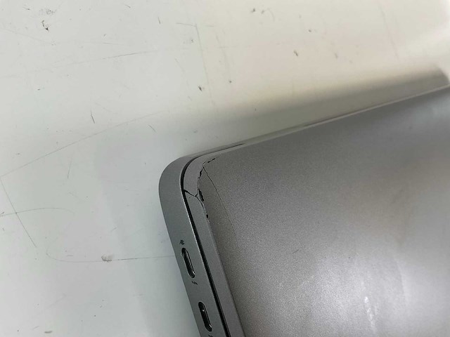 Dell latitude 5520 15.6”, core(tm) i7 11th gen, 16 gb ram, 512 gb nvme laptop - afbeelding 2 van  2