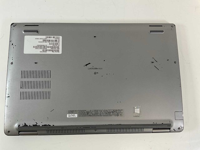 Dell latitude 5520 15.6”, core(tm) i7 11th gen, 16 gb ram, 512 gb nvme laptop - afbeelding 4 van  5