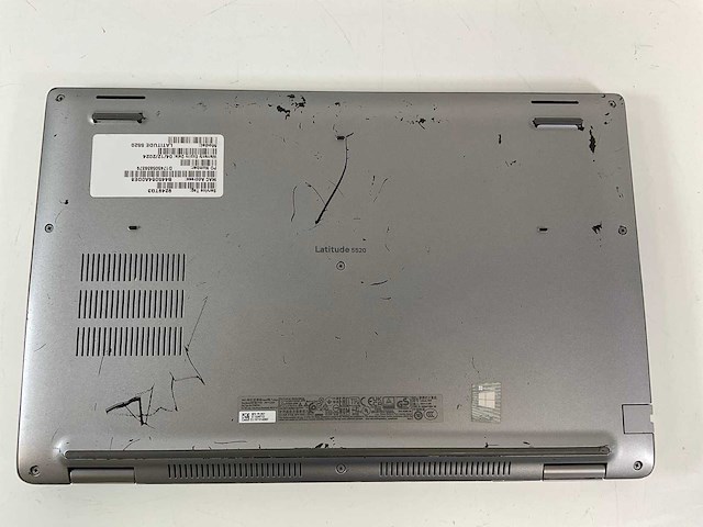Dell latitude 5520 15.6”, core(tm) i7 11th gen, 16 gb ram, 512 gb nvme laptop - afbeelding 6 van  7
