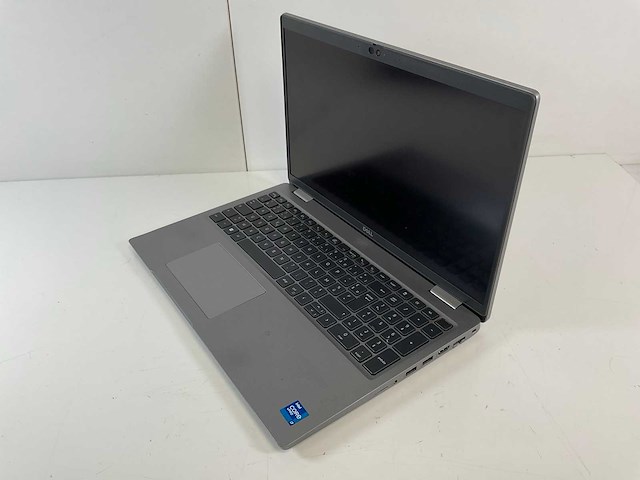 Dell latitude 5520 15.6”, core(tm) i7 11th gen, 16 gb ram, 512 gb nvme laptop - afbeelding 3 van  7