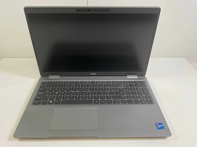 Dell latitude 5520 15.6”, core(tm) i7 11th gen, 16 gb ram, 512 gb nvme laptop - afbeelding 1 van  7