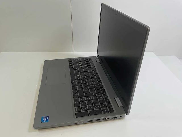 Dell latitude 5520 15.6”, core(tm) i7 11th gen, 16 gb ram, 512 gb nvme laptop - afbeelding 3 van  7
