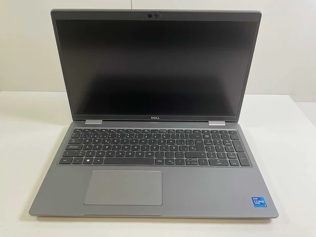 Dell latitude 5520 15.6”, core(tm) i7 11th gen, 16 gb ram, 512 gb nvme laptop - afbeelding 1 van  7
