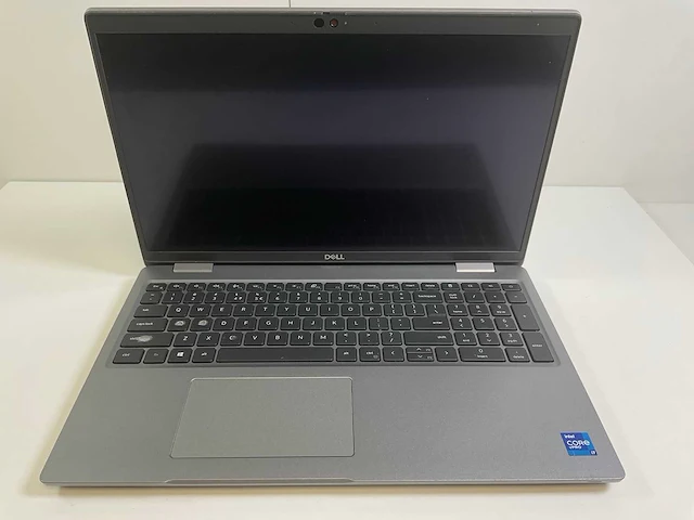 Dell latitude 5520 15.6”, core(tm) i7 11th gen, 32 gb ram, 1 tb nvme laptop - afbeelding 1 van  7