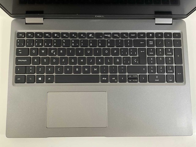 Dell latitude 5520 15,6”, core(tm) i7 11th gen, 32 gb ram, 512 gb nvme laptop - afbeelding 3 van  6