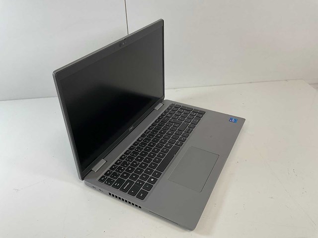 Dell latitude 5520 15.6”, core(tm) i7 11th gen, 32 gb ram, 512 gb nvme laptop - afbeelding 2 van  7