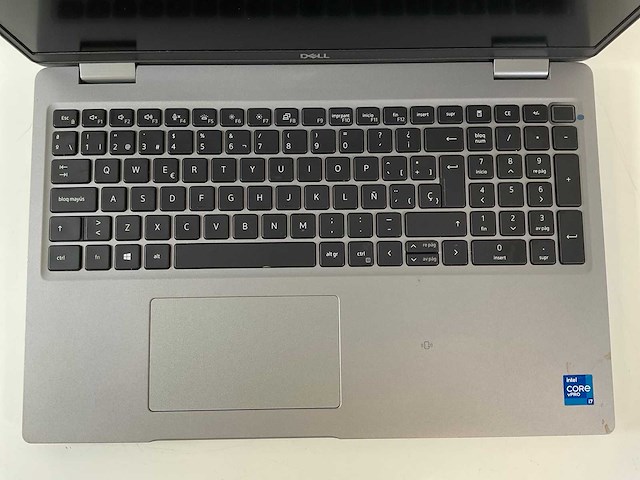 Dell latitude 5520 15.6”, core(tm) i7 11th gen, 32 gb ram, 512 gb nvme laptop - afbeelding 4 van  7