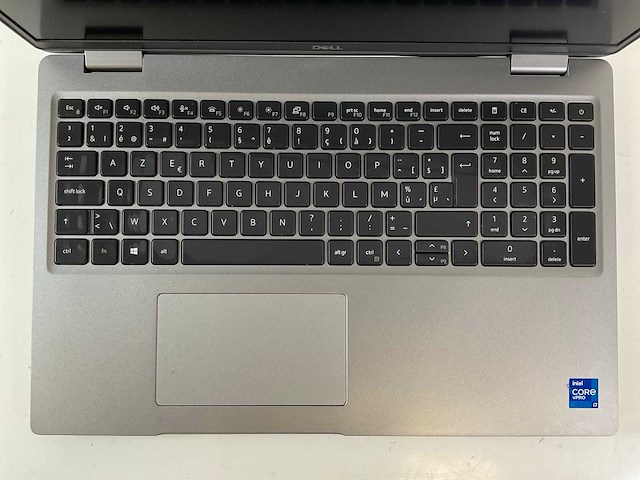 Dell latitude 5520 15.6”, core(tm) i7 11th gen, 32 gb ram, 512 gb nvme laptop - afbeelding 4 van  7