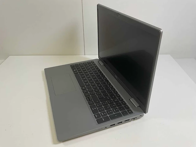 Dell latitude 5520 15.6”, core(tm) i7 11th gen, 32 gb ram, 512 gb nvme laptop - afbeelding 3 van  6