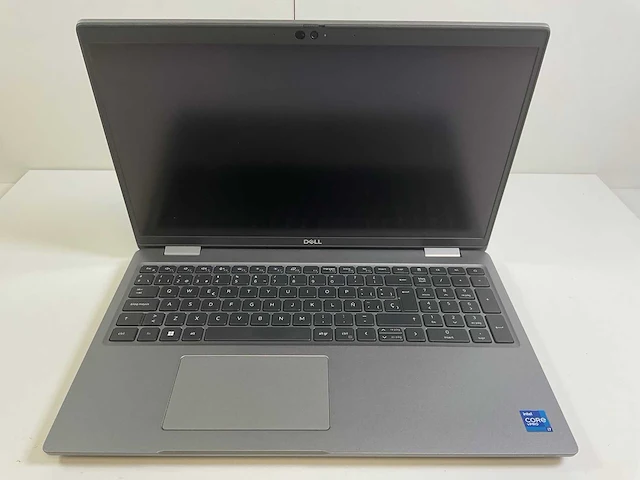 Dell latitude 5520 15.6”, core(tm) i7 11th gen, 32 gb ram, 512 gb nvme laptop - afbeelding 1 van  7
