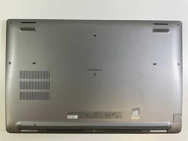 Dell latitude 5520 15.6”, core(tm) i7 11th gen, 8 gb ram, 1 tb nvme laptop - afbeelding 6 van  7
