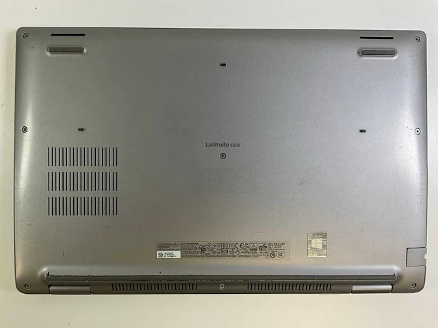 Dell latitude 5520 15.6”, core(tm) i7 11th gen, 8 gb ram, 512 gb laptop - afbeelding 6 van  7