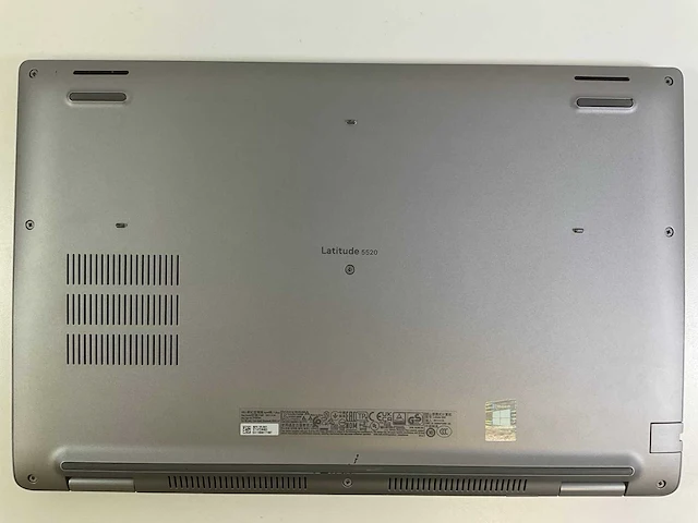 Dell latitude 5520 15.6”, core(tm) i7 11th gen, 8 gb ram, 512 gb nvme laptop - afbeelding 5 van  6