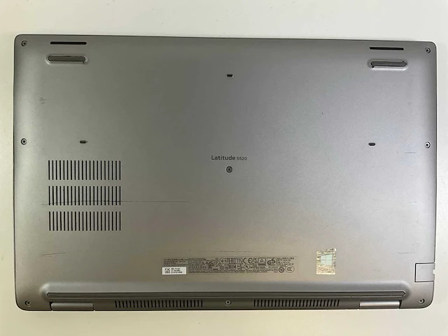Dell latitude 5520 15.6”, core(tm) i7 11th gen, 8 gb ram, 512 gb nvme laptop - afbeelding 6 van  7