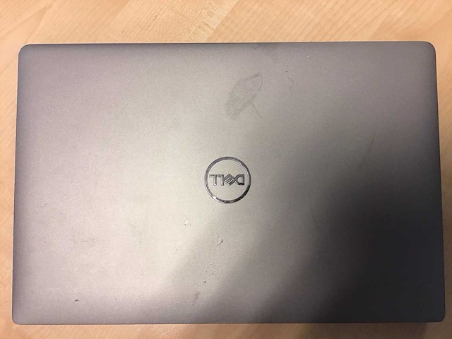 Dell latitude 5520 i7 incl monitors en accessoires - afbeelding 4 van  5