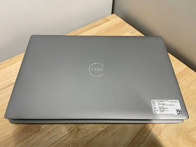 Dell latitude 5520 laptop (2x) - afbeelding 6 van  9