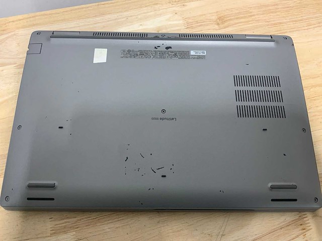 Dell latitude 5520 laptop (2x) - afbeelding 9 van  9