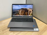 Dell latitude 5520 laptop (2x) - afbeelding 1 van  8
