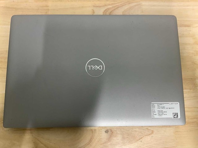 Dell latitude 5520 laptop - afbeelding 8 van  9