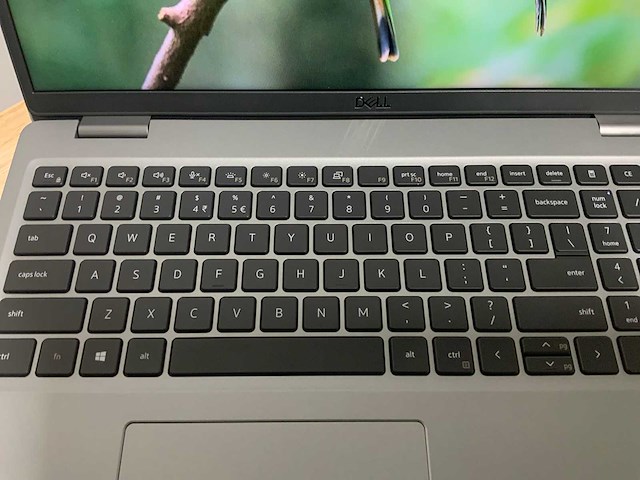 Dell latitude 5520 laptop - afbeelding 4 van  9