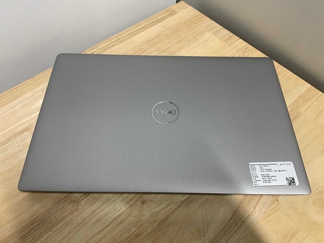 Dell latitude 5520 laptop - afbeelding 7 van  8