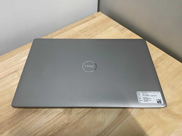 Dell latitude 5520 laptop - afbeelding 8 van  8