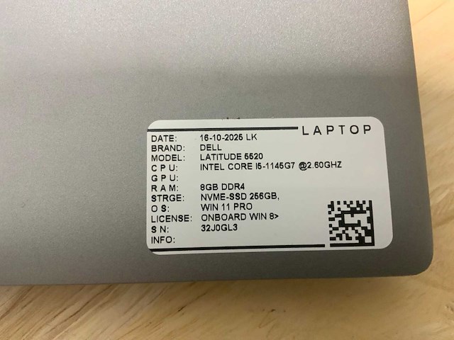 Dell latitude 5520 laptop - afbeelding 8 van  8