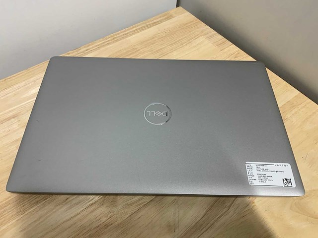 Dell latitude 5520 laptop - afbeelding 7 van  8