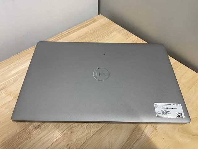 Dell latitude 5520 laptop - afbeelding 7 van  9