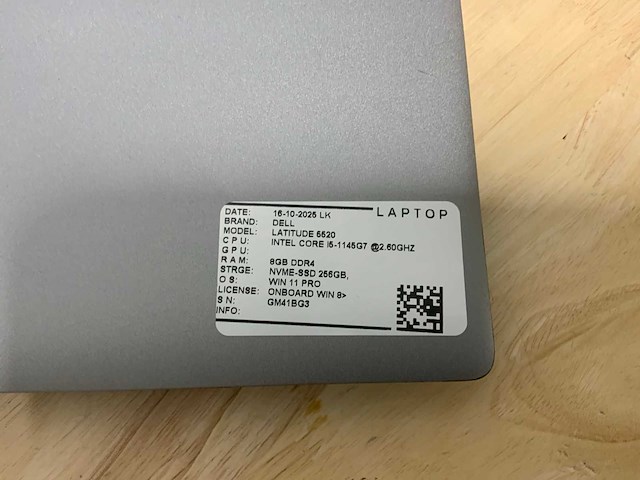 Dell latitude 5520 laptop - afbeelding 8 van  8