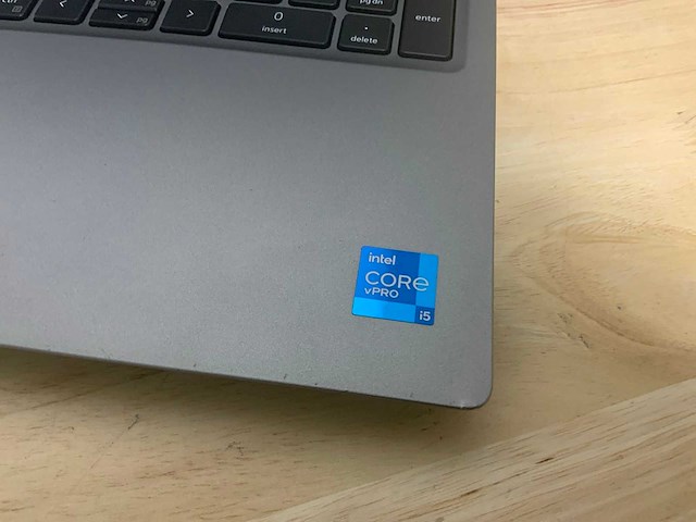 Dell latitude 5520 laptop - afbeelding 11 van  11