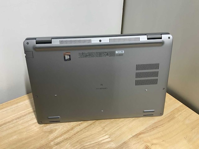 Dell latitude 5520 laptop - afbeelding 7 van  9