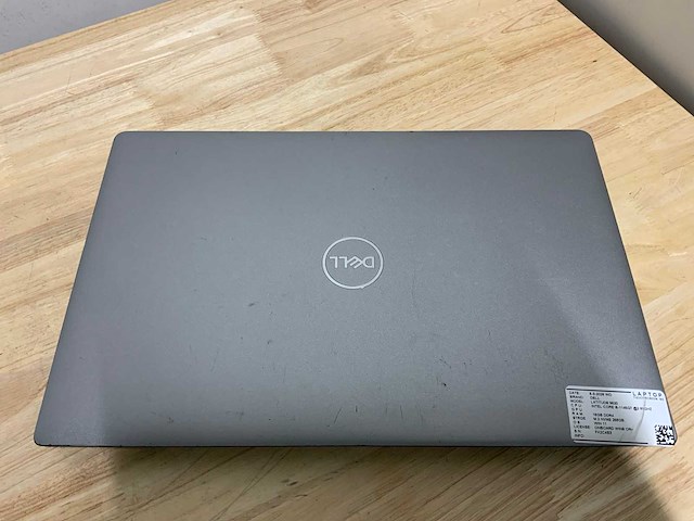 Dell latitude 5520 laptop - afbeelding 1 van  1