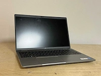 Dell latitude 5520 laptop