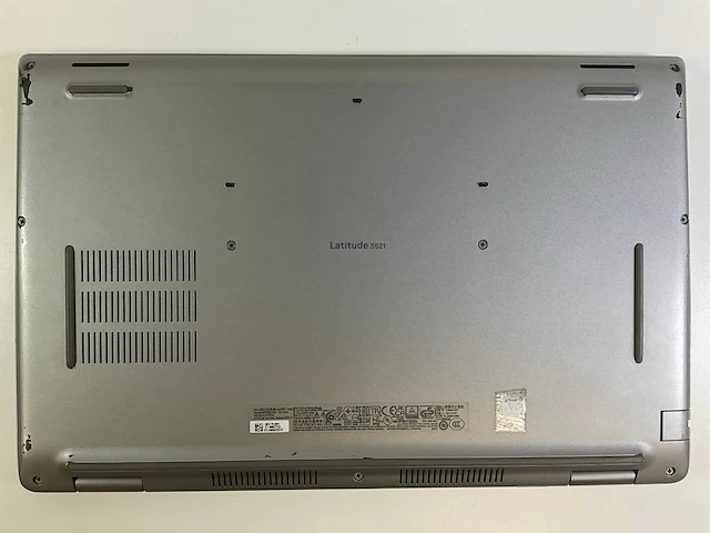 Dell latitude 5521 15.6”, core(tm) i7 11th gen, 32 gb ram, 2 tb nvme, nvidia geforce mx450 2 gb laptop - afbeelding 6 van  7