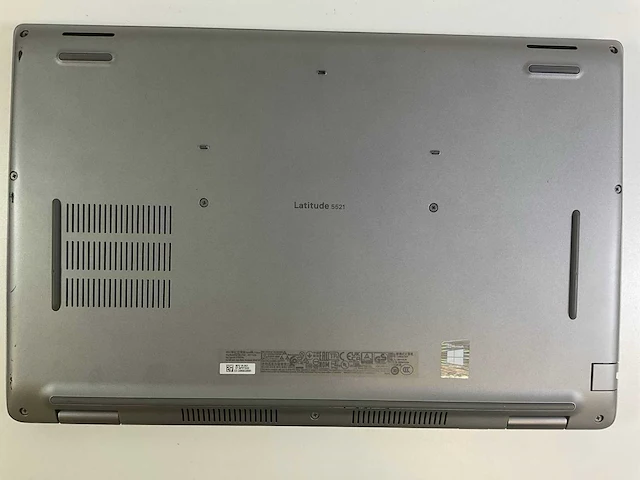 Dell latitude 5521 15.6”, core(tm) i7 11th gen, 32 gb ram, 2 tb nvme, nvidia geforce mx450 2 gb laptop - afbeelding 6 van  7