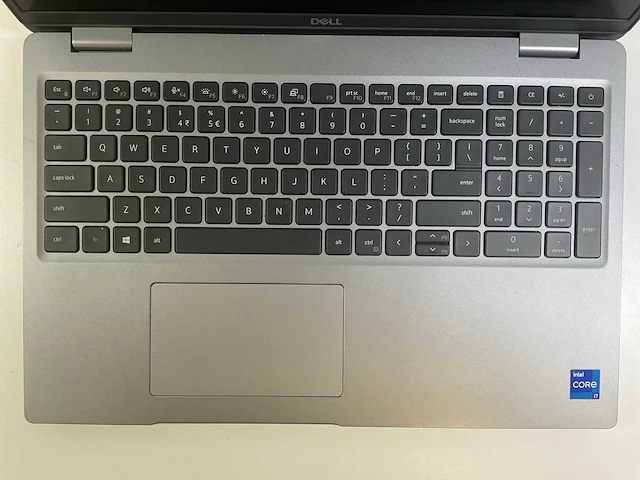 Dell latitude 5521 15.6”, core(tm) i7 11th gen, 32 gb ram, 512 gb nvme, nvidia geforce mx450 2 gb laptop - afbeelding 4 van  7