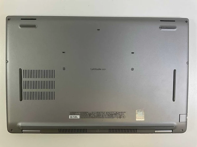 Dell latitude 5521 15.6”, core(tm) i7 11th gen, 32 gb ram, 512 gb nvme, nvidia geforce mx450 2 gb laptop - afbeelding 6 van  7