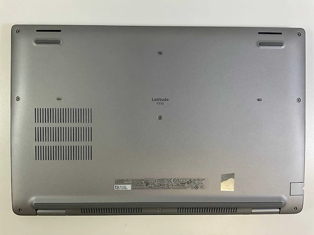 Dell latitude 5530 15.6”, core(tm) i7 12th gen, 16 gb ram, 512 gb nvme laptop - afbeelding 6 van  7