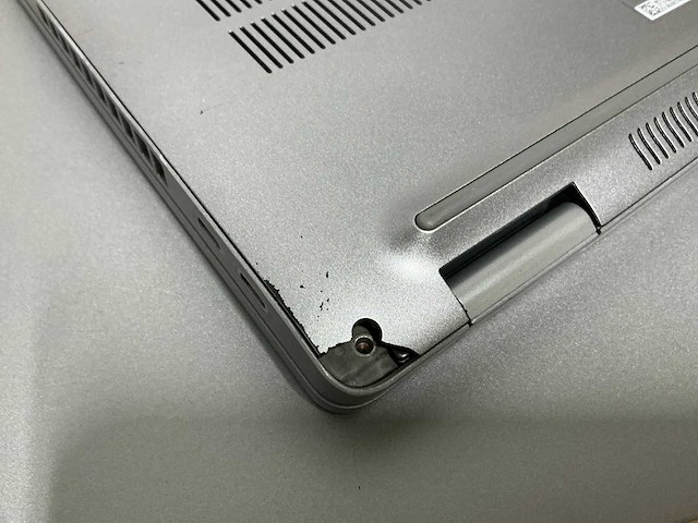 Dell latitude 5530 laptop (2x) - afbeelding 9 van  9